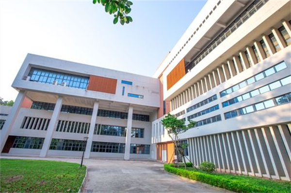 wm视讯案例 | 智慧化升级！番职院图书馆开启别样阅读体验